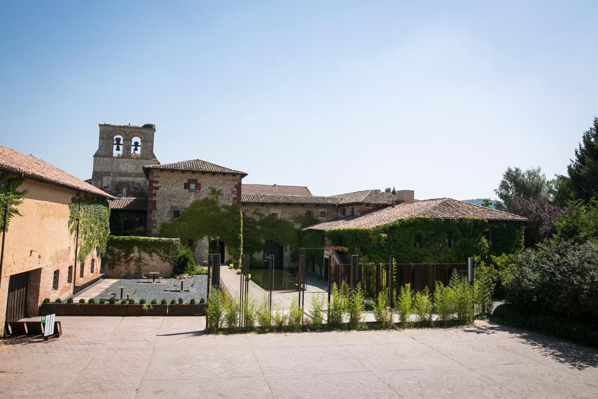 Hotel Boutique El Convento De Mave Santa Maria de Mave Exterior photo